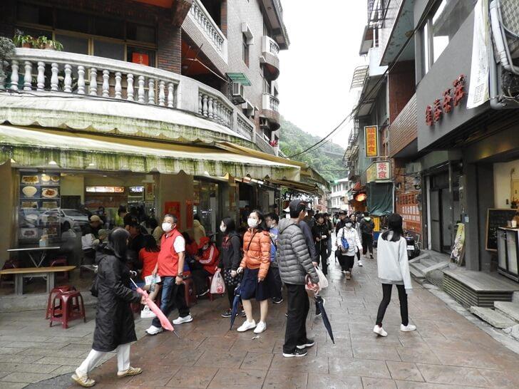 東街的人潮景像