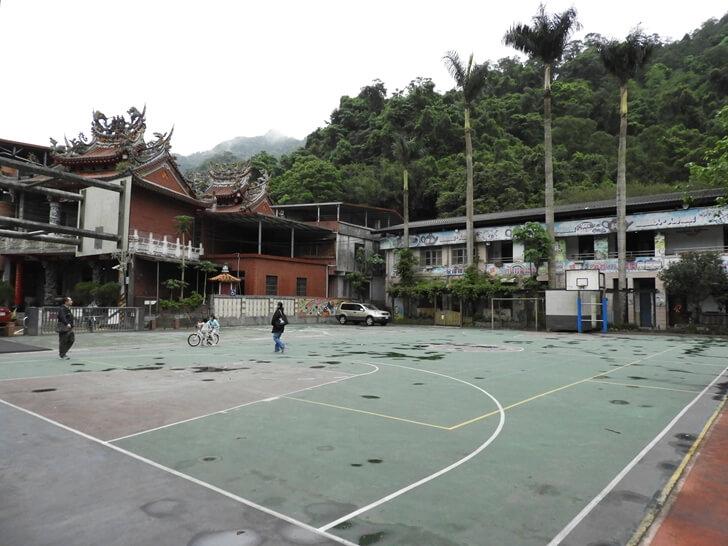 石碇小學