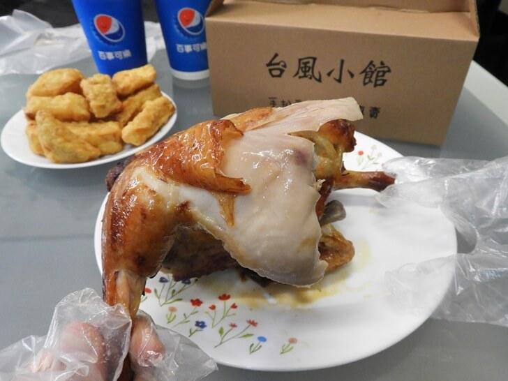 香噴噴又滑嫩的烤雞腿
