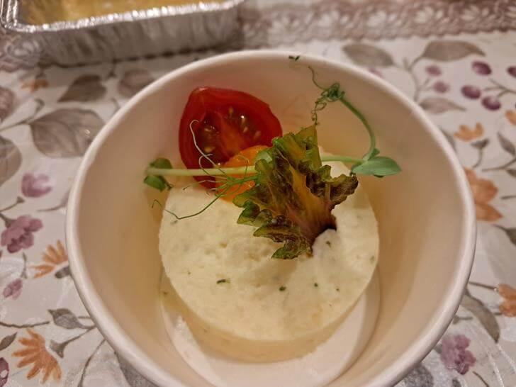 馬鈴薯沙拉竟然還有擺盤的感覺
