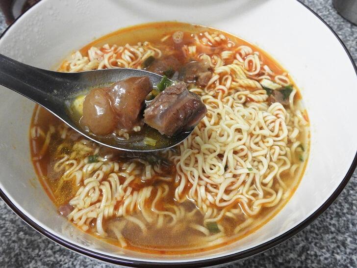 老甕牛肉的肉質夠讚