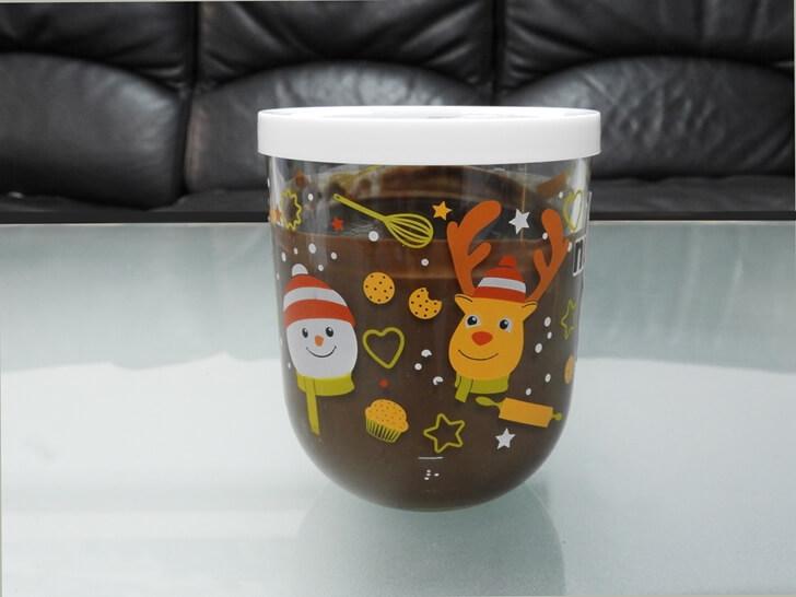 能多益榛果可可醬聖誕節後面