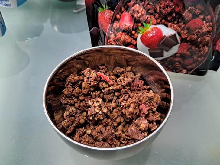 一碗家樂氏Kelloggs纖穀脆黑巧野莓