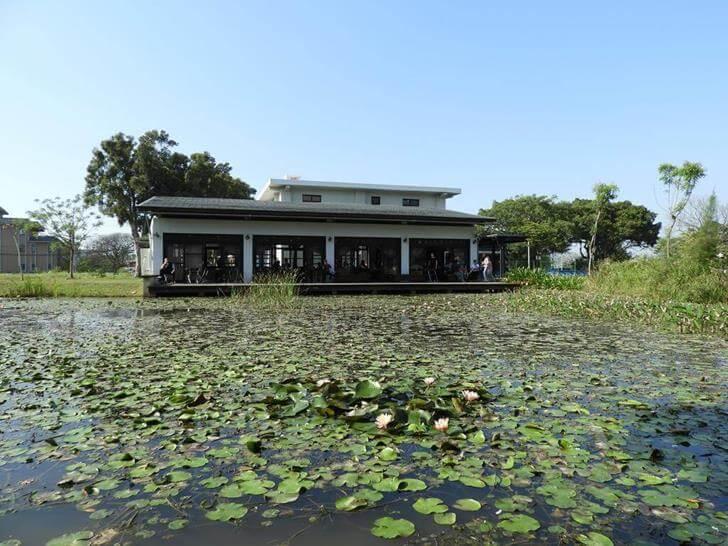崙坪文化地景園區內的一間餐廳