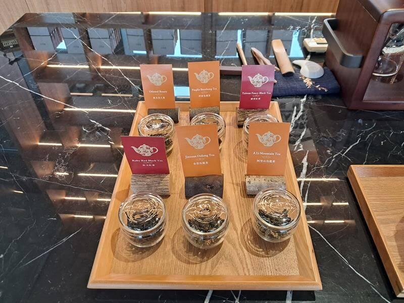 各種不同的茶葉