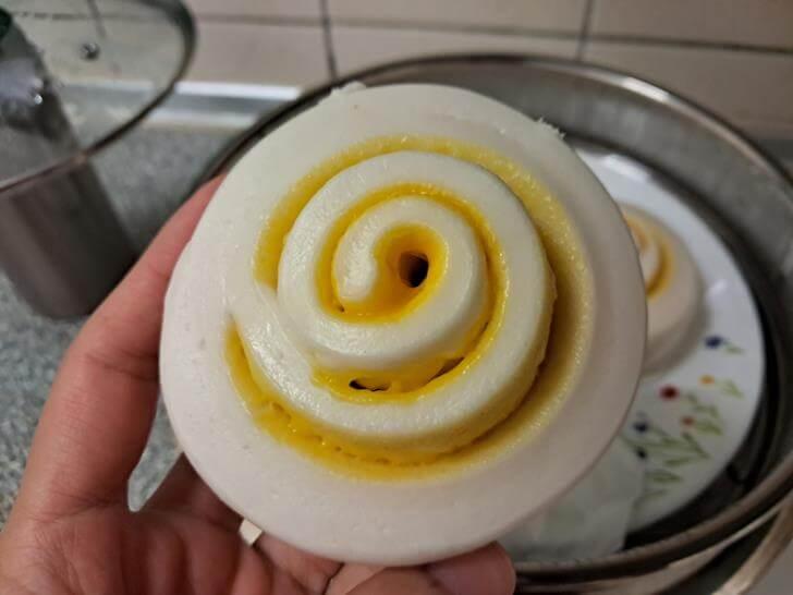 剛蒸好的義美乳酪捲